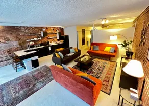The Roost at Chicken Alley/StudioApt/Free Parking - Image 4