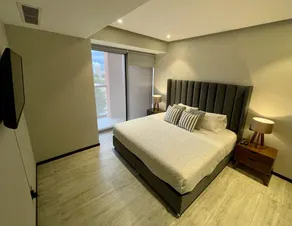 Amazing 6th-floor apartment - Image 4