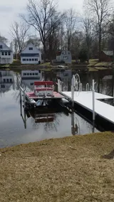 D & J Lakefront Rental - Image 5
