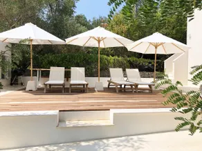 Luxury Family Beach Front Villa - SUNDAY BEACH HOUSE - Image 3