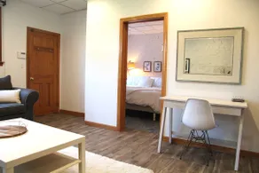 Boston guest suite - Image 2