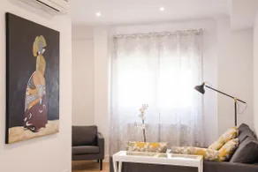 Bright & Stylish 2BD 2BTH - CITY CENTRE - Image 5