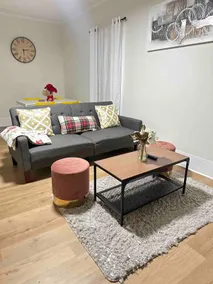 Beautiful Contemporary 2BDR - Image 2