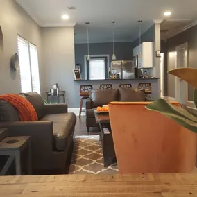 Luxury Living @ the OrangeRoom over East Point - Image 3