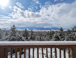 Mountain Retreat: Views, Hot Tub, Near Taos Skiing - Image 3