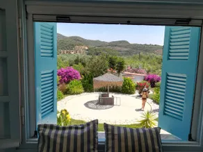 Relax at Lemon Tree Cottage: 5 min from Finikouda - Image 3