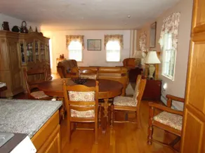 East Falmouth near the ocean - Image 4