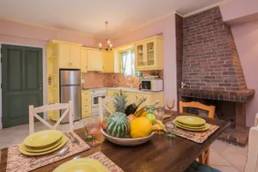 Stalis Lux Beach Apartment - Image 3