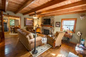 Historic Hemlock Cabin Huffman Creek Retreat WiFi - Image 2