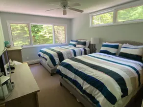Coveside Retreat: Beach, Pools, Hiking, Skiing - Image 4