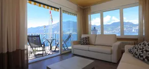 An exclusive lakefront escape in Castelletto - Image 3
