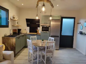 Charming wooden accommodation, roof terrace, near golf. - Image 3