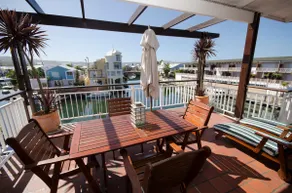 Knysna Waterfront Two bedroom Delight - Image 2