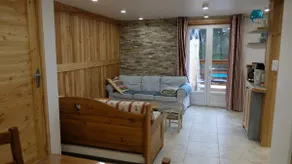 Peaceful mountain retreat - Image 2