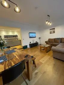 Stay Salty | Perfect Central Location | 1000 SqFt! - Image 3