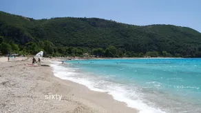 Beachfront apartment with 2 bedrooms Agios Ioannis - Image 2