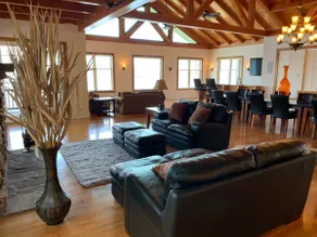 3BR Adirondack Mansion Indoor Pool/Spa/Sauna/Steam - Image 3