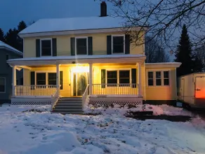 Trailside Retreat - Walking distance to everything - Image 5