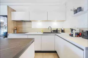 Q&R Renting- Appartement Design Parking AC 4* - Image 5