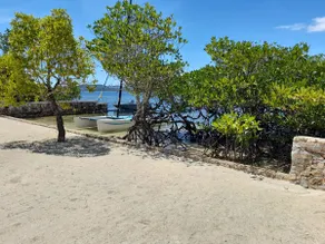 Seaview Bungalow - Image 5