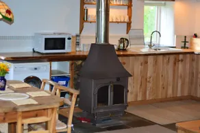 Cosy comfy cottage barn & fantastic views, garden. - Image 3