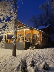 A cozy house in Kikiti with a fireplace and a beautiful yard. - Image 5