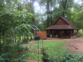 “Judy’s Cozy Cabin”. Hot tub - Image 5