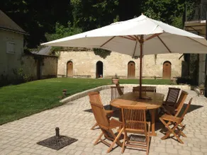 Großes Familienhaus mit Pool im Herzen des Loire-Tals - Image 5