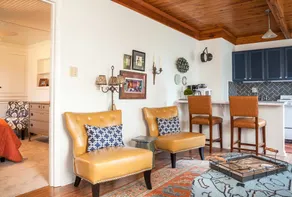 Boutique-Style Pet-Friendly Horse Farm | Fox Den - Image 4
