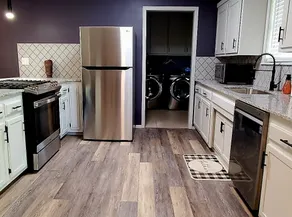 Amethyst House - Image 2