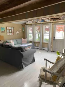 Coz~CoZzz Cottage on Lake Erie! - Image 3