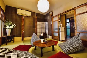 Japanese traditional house Namba!Dotonbori 難波家 - Image 3