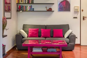DELIGHTFUL TWO-ROOM APARTMENT IN DOWNTOWN - Image 5