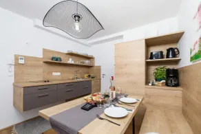 ♔ NEW apartment | central | netflix | car park ♔ - Image 5