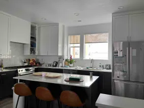 ”The Manhattan”: downtown Provo 3-bed townhome - Image 3