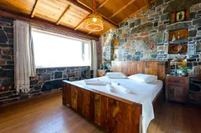 Traditional Cretan Style Villa - Image 2