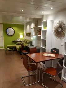 STUDIO 7 - Image 4