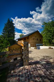 Chalet TOUT CONFORT et CHALEUREUX en lisière de forêt - PISCINE - Image 4