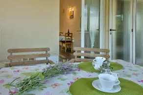 Anmar 2 Green Sunny *Walk to beach & restaurants* - Image 4