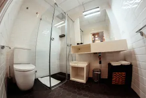 Carlos Apartments, Studio - Image 3