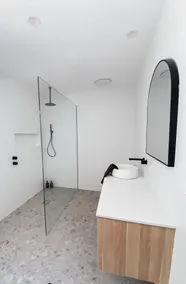 One8Nine -Modern Luxurious Country Getaway - Image 3