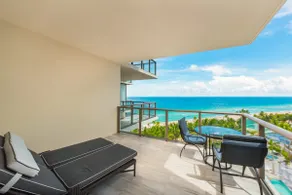 Finest Bal Harbour Resort by Guaranteed Rental - Image 5