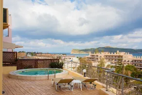 Blue Villas - Image 5
