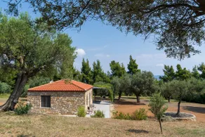 The Ideal Secluded Retreat - Image 2