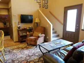 Free $50 Gas Card-Comfortable Luxury Getaway! - Image 3
