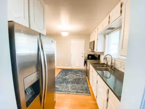 3BR Home, Sleeps 10: 30+ Day Stays. Close to SLC - Image 5