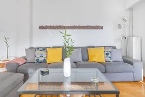 The HostMaster Cozy Central Apartment - Image 5
