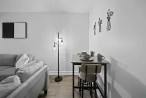 Cozy 1BR Near Downtown Royal Oak & Detroit Zoo - Image 4
