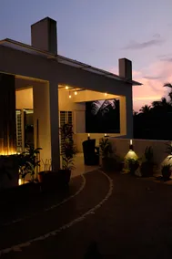 Green Roof - Family Room - Image 3