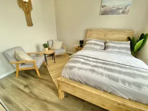 The Beach Side Micro Apartment With Free Parking - Image 4
